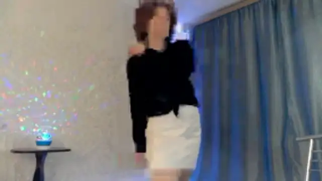 Snapshot of elenaza chatting on March 1, 2026, 3:36 pm elenaza online show from March 1, 2026, 3:36 pm