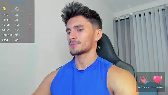 AXEL OWEN online show from December 22, 2025, 6:05 pm