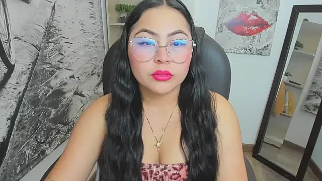 Hana    online show from November 13, 2025, 10:30 pm