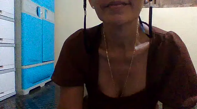 Snapshot of SweetBootyMomma chatting on March 19, 2025, 11:57 pm SweetBootyMomma online show from March 19, 2025, 11:57 pm