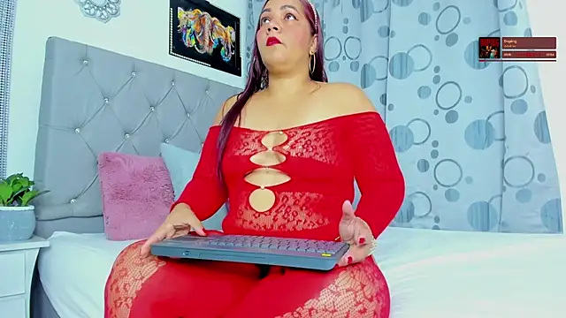 AmandaNordby  online show from November 10, 2025, 10:53 pm