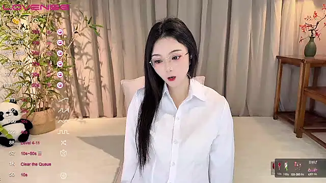 Snapshot of GeGe_Highness chatting on December 19, 2024, 9:28 pm GeGe Highness online show from December 19, 2024, 9:28 pm