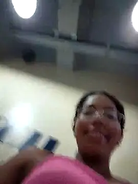 SheenaBrooke online show from March 5, 2026, 3:35 am