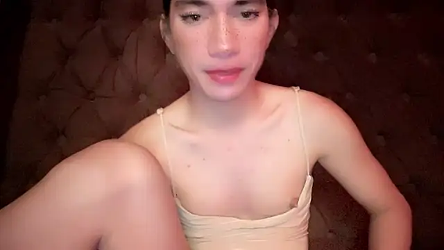 QUEEN LILITH online show from November 22, 2025, 5:06 am