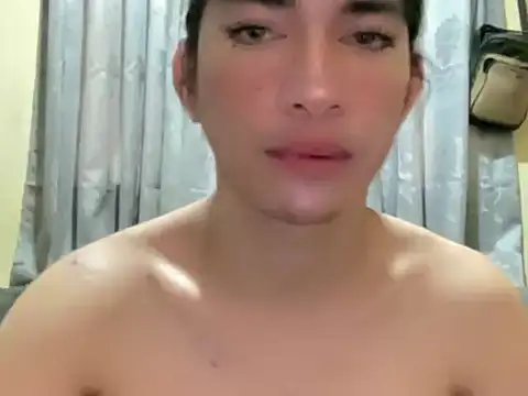 QUEEN LILITH online show from February 2, 2026, 6:01 am