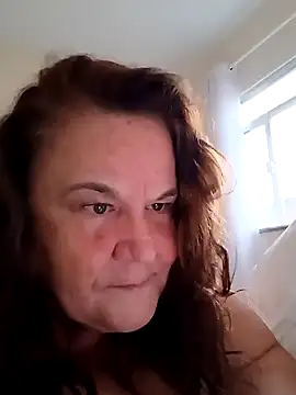 Snapshot of Yaya_Mineira chatting on January 19, 2025, 9:13 pm Yaya Mineira online show from January 19, 2025, 9:13 pm