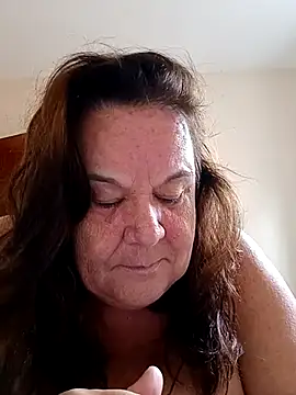 Snapshot of Yaya_Mineira chatting on March 18, 2025, 1:20 pm Yaya Mineira online show from March 18, 2025, 1:20 pm