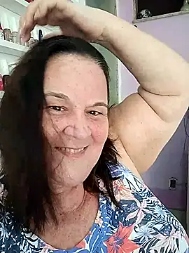 Snapshot of Yaya_Mineira chatting on September 16, 2025, 7:04 pm Yaya Mineira online show from September 16, 2025, 7:04 pm