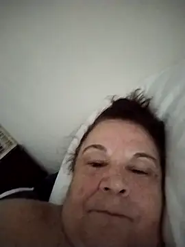 Yaya Mineira online show from November 3, 2025, 8:26 am