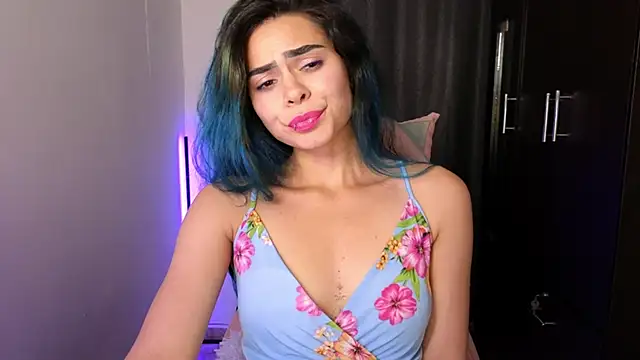 sexyladyy  online show from October 3, 2025, 11:35 pm