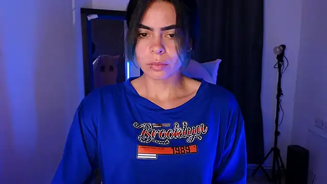 sexyladyy  online show from October 30, 2025, 11:05 pm