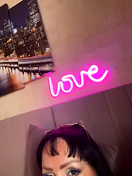 Lolaley2 online show from October 8, 2025, 7:17 am