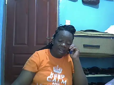 Ebonyceline online show from May 25, 2026, 8:09 am