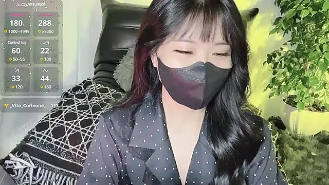 Mya Lee online show from December 23, 2024, 9:51 pm