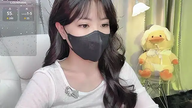 Mya Lee online show from January 21, 2025, 2:37 pm