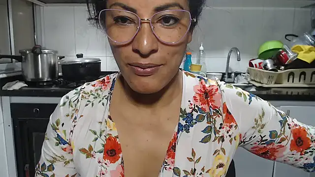 kateleyagrey online show from February 28, 2026, 7:26 pm