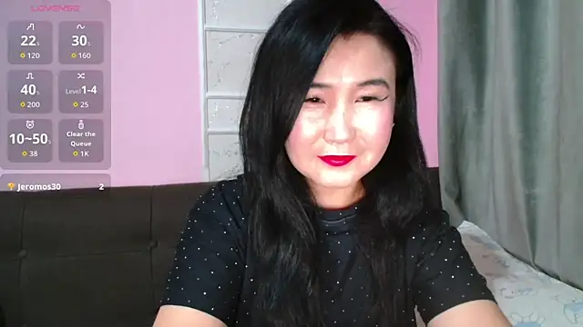 Bet Lu online show from October 19, 2025, 10:10 pm