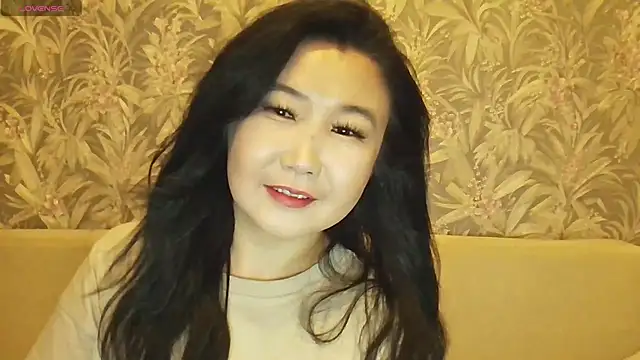 Snapshot of Bet_Lu chatting on July 15, 2026, 3:17 pm Bet Lu online show from July 15, 2026, 3:17 pm
