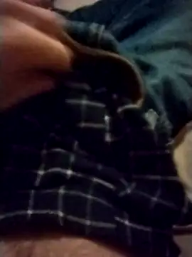 Snapshot of Yourtoy429 chatting on October 19, 2025, 12:22 am Yourtoy429 online show from October 19, 2025, 12:22 am