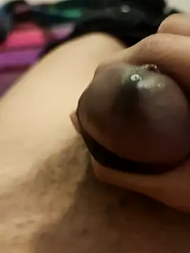 Snapshot of PepeCharlie27 chatting on April 1, 2026, 1:41 pm PepeCharlie27 online show from April 1, 2026, 1:41 pm