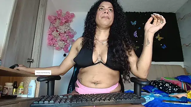 Hot Brunette34 online show from May 28, 2026, 10:18 pm