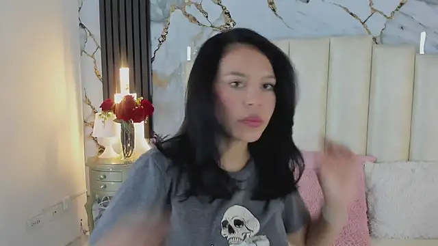 lulumars online show from February 25, 2026, 4:33 am