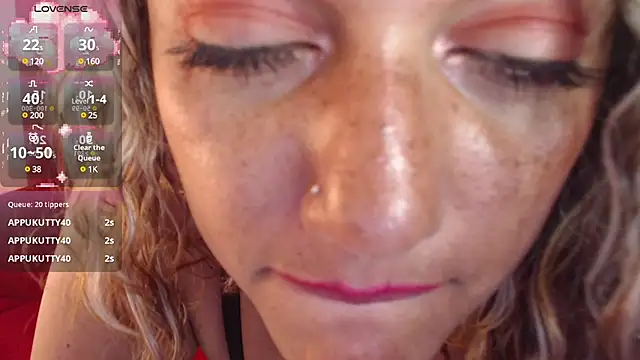 Sofii Diaz online show from February 5, 2025, 10:12 pm