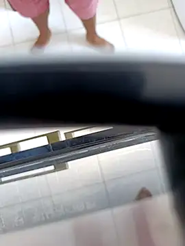 Insidexxx29 online show from February 23, 2025, 7:49 pm