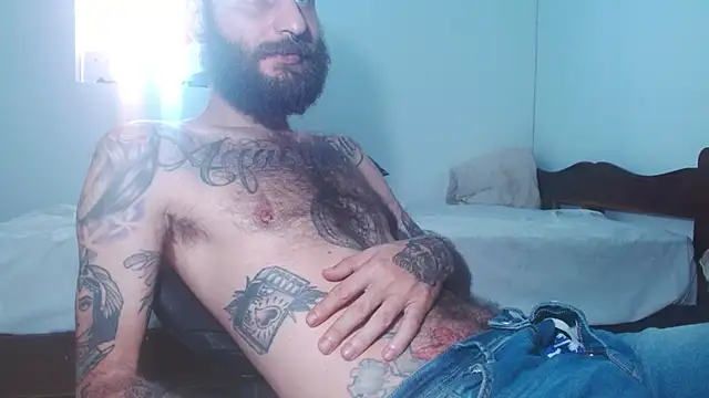 Tatted21xxx online show from September 28, 2025, 3:39 pm