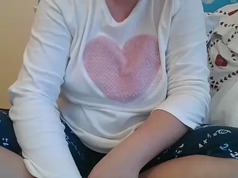 RealLittleRedRidingHood online show from February 8, 2026, 3:26 pm