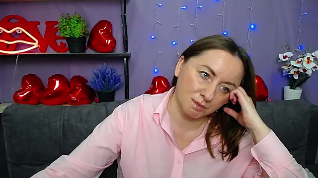 Abby Taylorr online show from March 7, 2025, 1:51 pm