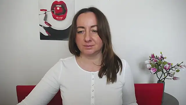 Abby Taylorr online show from November 4, 2025, 8:35 am