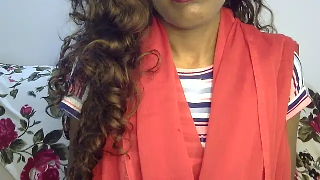 Indian-Squirt online show from November 3, 2025, 7:48 pm