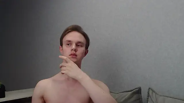 MartinMendez online show from February 12, 2025, 3:16 pm