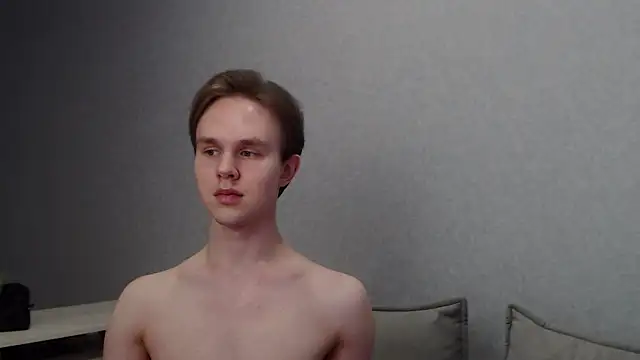 MartinMendez online show from February 26, 2025, 12:03 pm