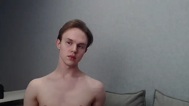 MartinMendez online show from March 1, 2025, 6:21 pm