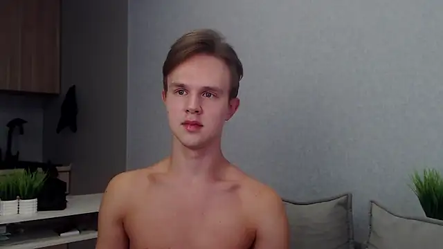 MartinMendez online show from September 19, 2025, 6:04 am