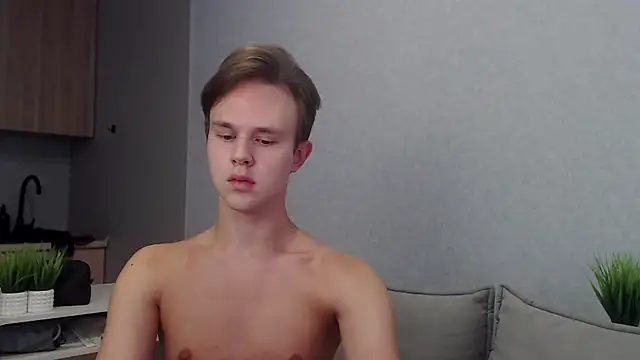 MartinMendez online show from October 4, 2025, 7:39 am