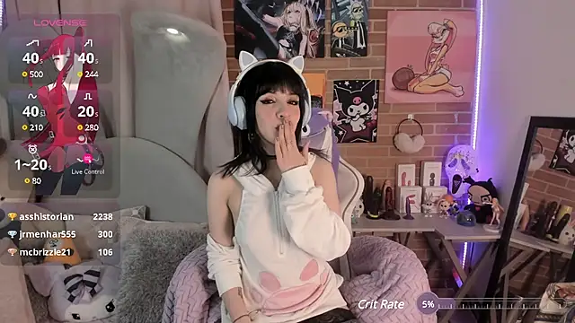 Snapshot of lolaaa_bunny1 chatting on January 19, 2025, 4:44 am lolaaa bunny1 online show from January 19, 2025, 4:44 am
