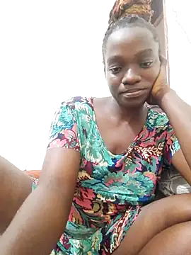 Snapshot of shape30 chatting on February 28, 2026, 5:58 pm shape30 online show from February 28, 2026, 5:58 pm