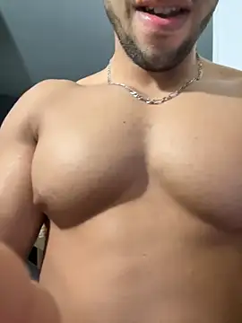 Snapshot of pimentfort77 chatting on November 5, 2025, 11:27 pm pimentfort77 online show from November 5, 2025, 11:27 pm