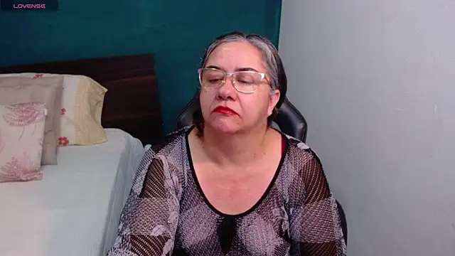 scaelettdubois online show from March 14, 2026, 3:34 am