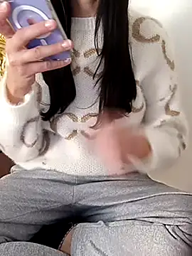 Snapshot of SHARONRodrig chatting on December 1, 2024, 9:15 pm SHARONRodrig online show from December 1, 2024, 9:15 pm