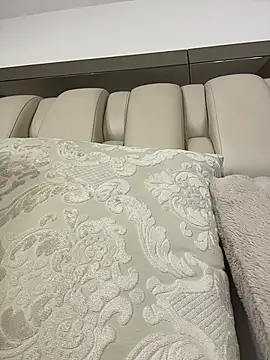 ALISSON FOXXX1 online show from February 27, 2026, 10:54 pm