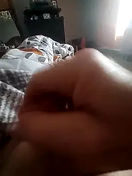 Snapshot of rem4001@xh chatting on March 11, 2025, 12:50 pm rem4001xh online show from March 11, 2025, 12:50 pm