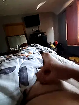 Snapshot of rem4001@xh chatting on September 15, 2025, 1:22 pm rem4001xh online show from September 15, 2025, 1:22 pm