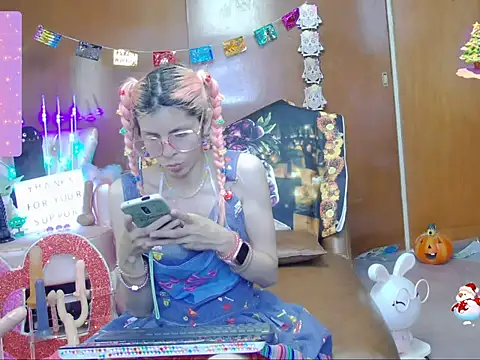 Skinygirl online show from October 28, 2025, 11:07 pm