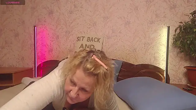 sladost777 online show from December 7, 2024, 3:41 pm