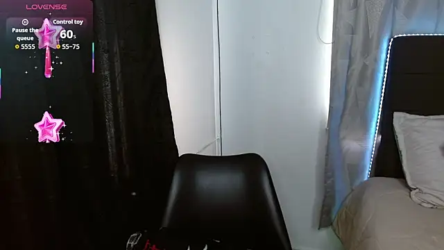 vaness weet online show from October 24, 2025, 8:16 pm