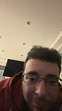 Italo1988 online show from November 20, 2025, 10:53 pm